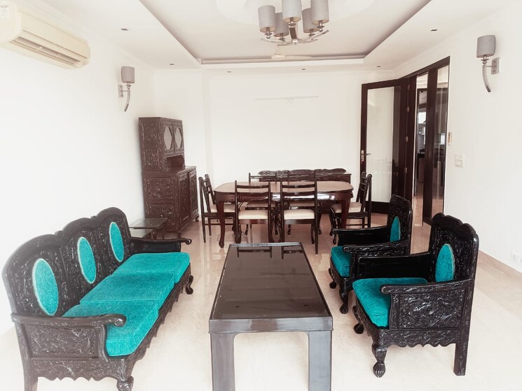 Living Room, defence colony 3 Bedroom 2700 Sq.Ft. Builder Floor In Defence Colony Delhi 9486031