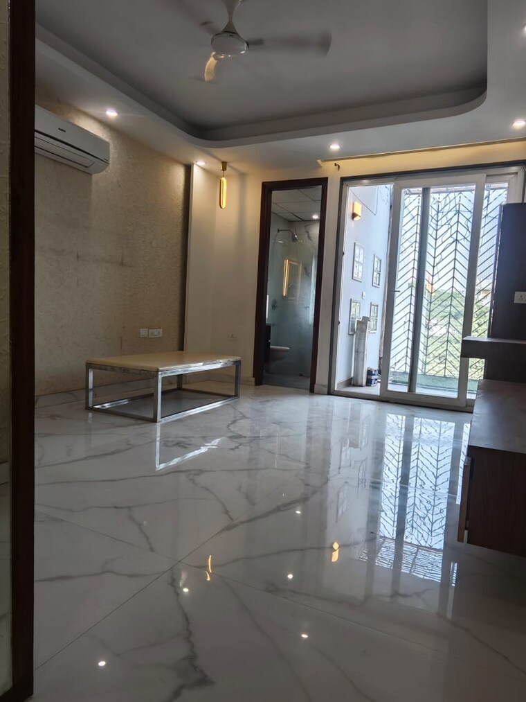 Kitchen, south city 1 3 Bedroom 2700 Sq.Ft. Builder Floor In South City 1 Gurgaon 9486041