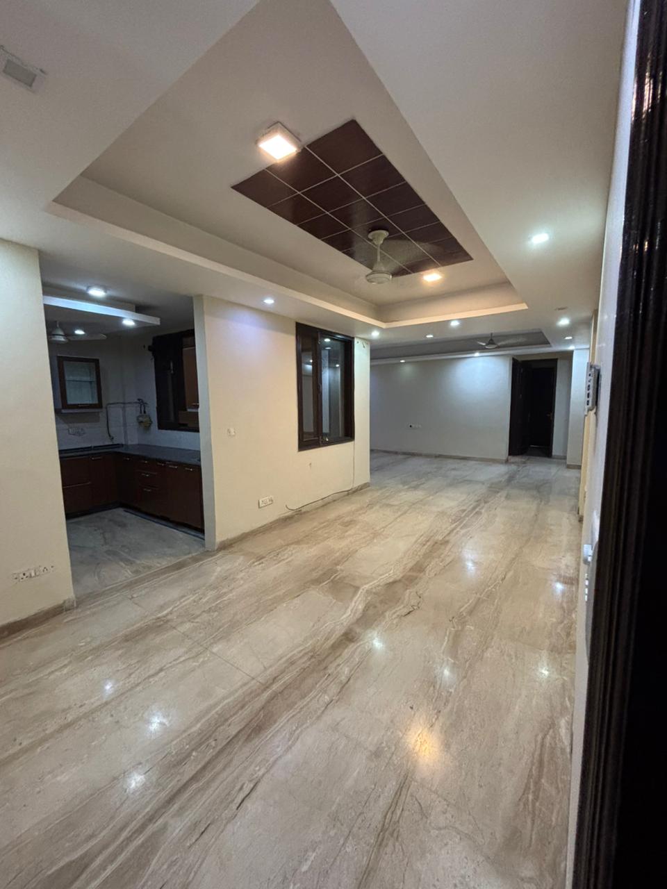 4 BHK + Servant Room Builder Floor For Rent in Saket 