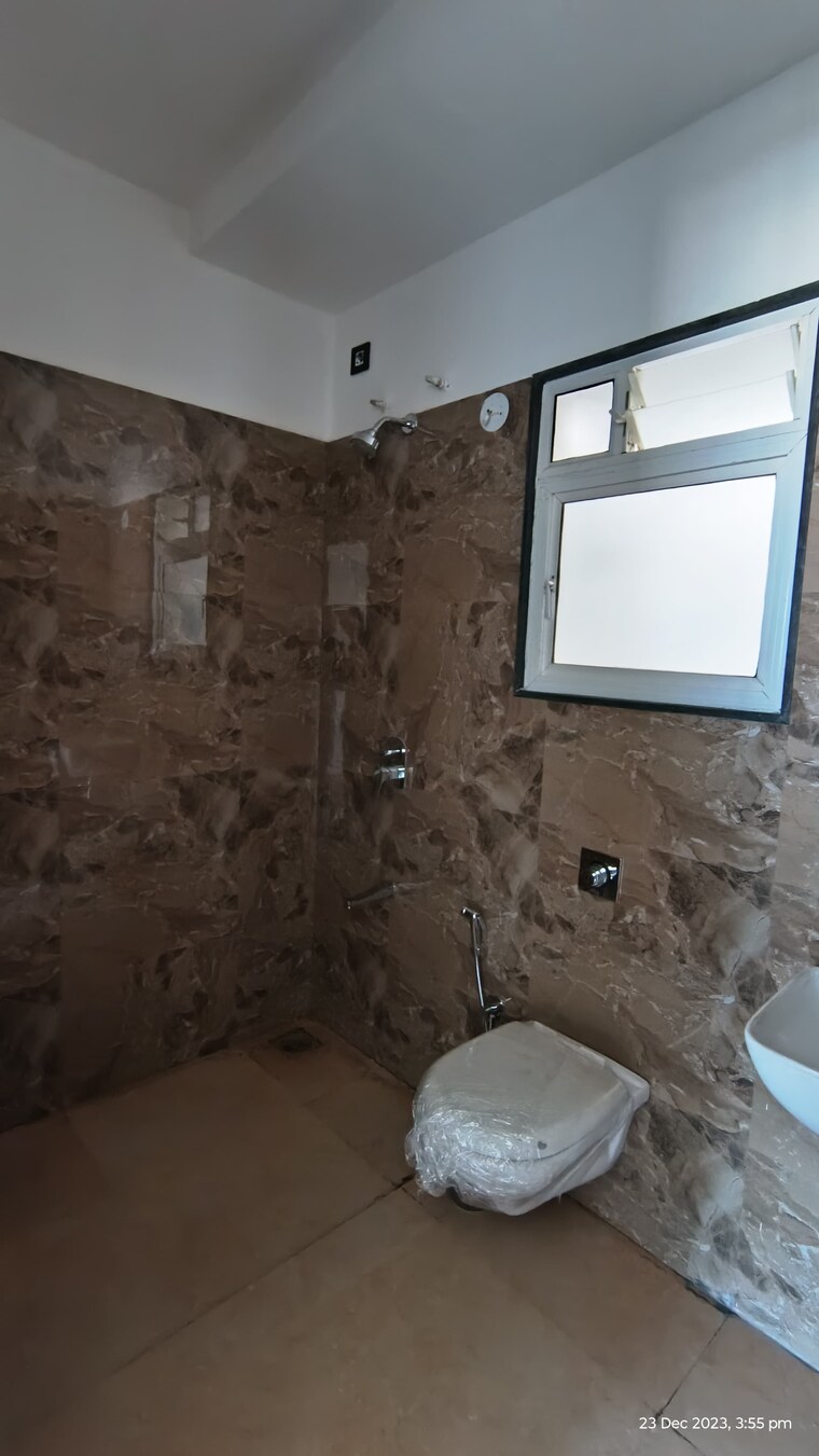 Bathroom, vtp-leonara 2 Bedroom 800 Sq.Ft. Apartment In Mahalunge Pune 9486036