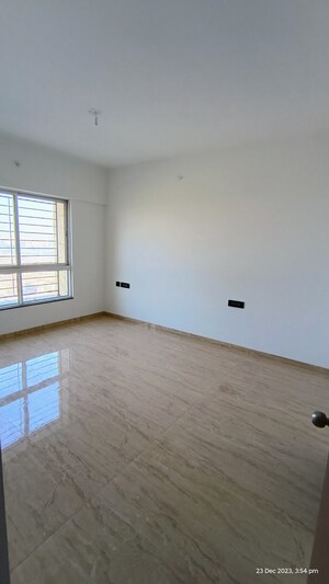 Room in 2 BHK Apartment at VTP Leonara, Mahalunge – for Rent