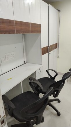 2 BHK Builder Floor For Sale in Laxmi Nagar