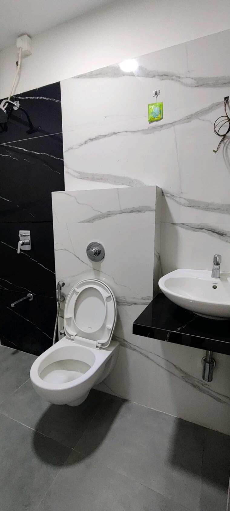 Bathroom, chandiwala-pearl-heaven 1 Bedroom 390 Sq.Ft. Apartment In Andheri East Mumbai 9486064