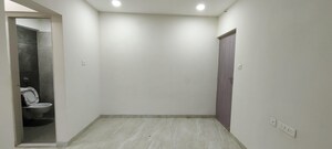Room in 1 BHK Apartment at Chandiwala Pearl Heaven, Andheri East – for Rent