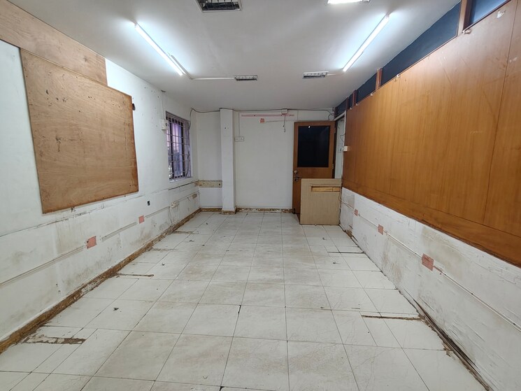 undefined, thyagaraya nagar Commercial Office Space in IT/SEZ 800 Sq.Ft. In Thyagaraya Nagar Chennai 9486073