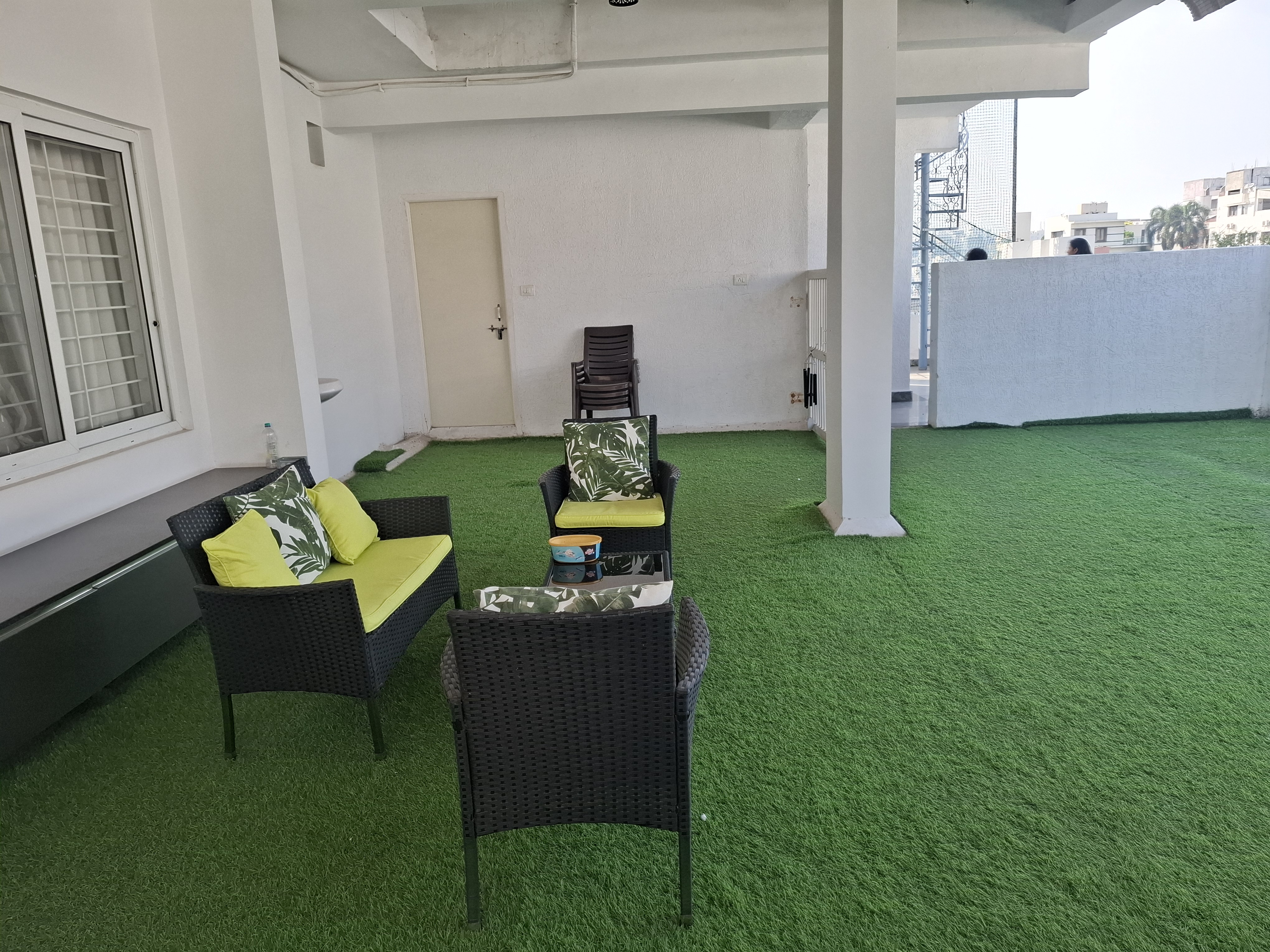 2 BHK Apartment For Rent in Ford View