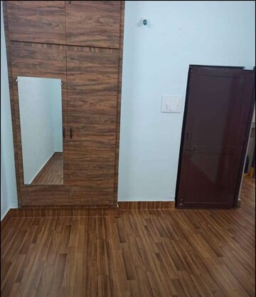Room in 1 BHK Apartment at Tarnaka – for Sale