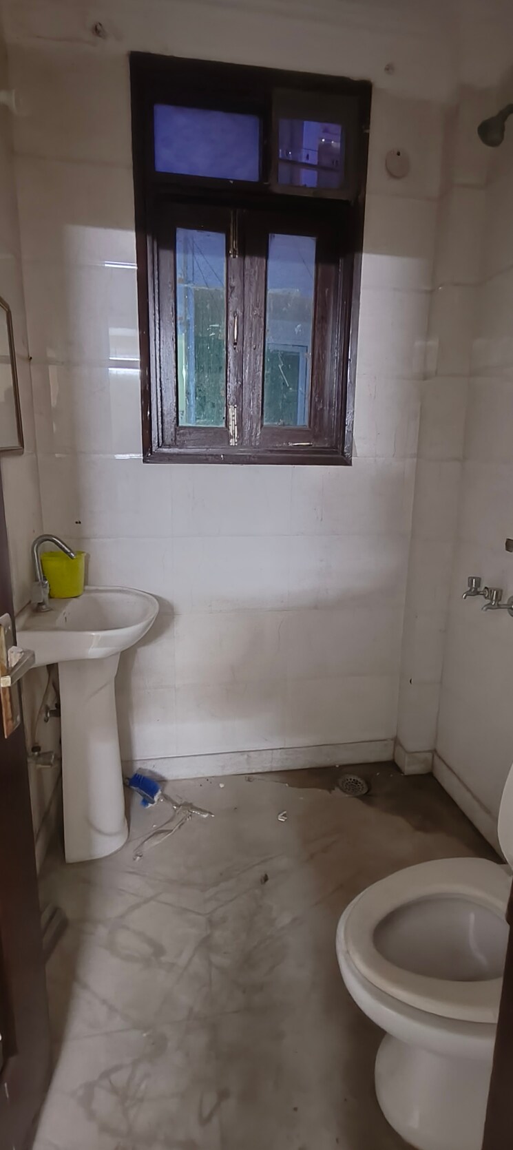 Attached Bathroom, chattarpur 2 Bedroom 1200 Sq.Ft. Builder Floor In Chattarpur Delhi 9486095