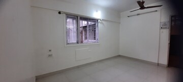 Room in 1 BHK Apartment at Concord CHS, Andheri West – for Sale