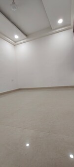 3 BHK 1800 Sq.Ft. Builder Floor in Chattarpur