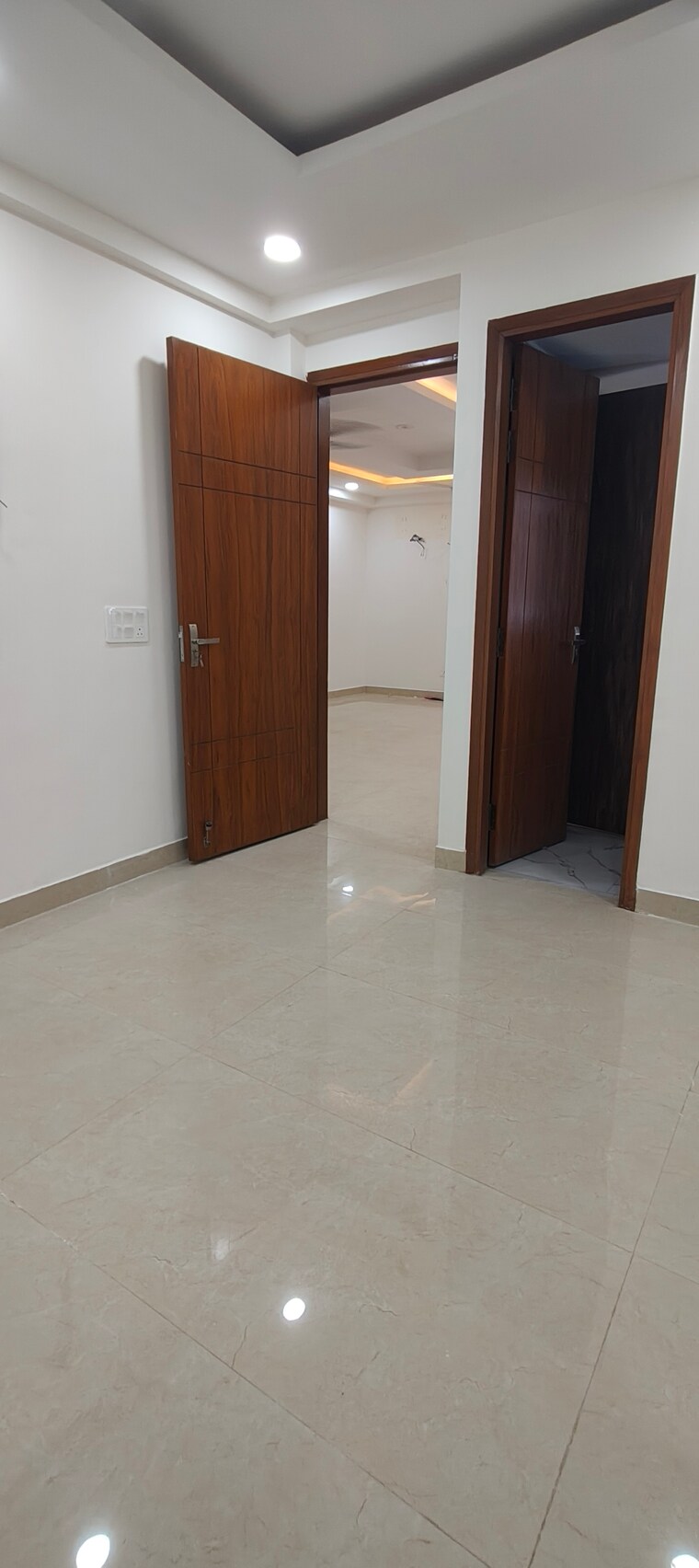 Room, chattarpur 3 Bedroom 1800 Sq.Ft. Builder Floor In Chattarpur Delhi 9486106