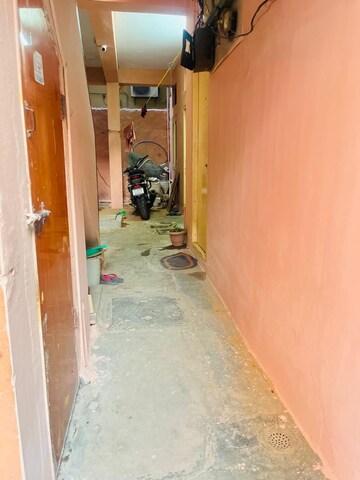 Room in 6+ BHK Independent House at Yousufguda – for Sale