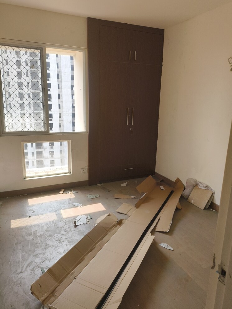 Bedroom, jaypee-greens-kosmos 3.5 Bedroom 1350 Sq.Ft. Apartment In Sector 134 Noida 9486134