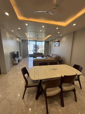 Master Bedroom in 1 BHK Builder Floor at Sector 9 – for Rent