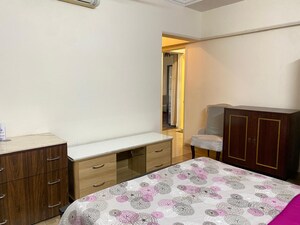 Room in 3.5 BHK Apartment at Konark Indrayu Enclave 2, Kondhwa – for Rent
