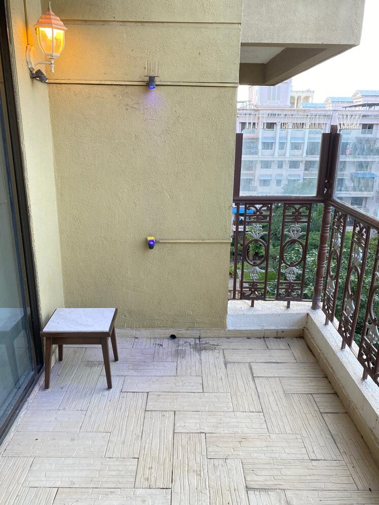 Balcony, konark-indrayu-enclave-2 3.5 Bedroom 1400 Sq.Ft. Apartment In Kondhwa Pune 9486172