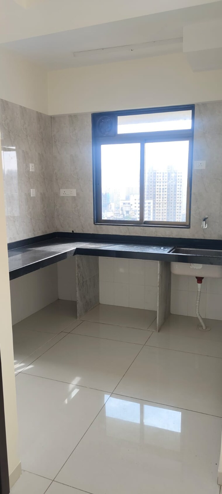 Kitchen, chandak-34-park-estate 2.5 Bedroom 750 Sq.Ft. Apartment In Goregaon West Mumbai 9486171