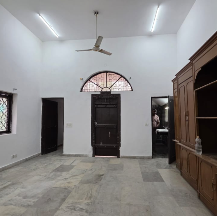 Room, malviya nagar 3 Bedroom 1600 Sq.Ft. Builder Floor In Malviya Nagar Delhi 9486178