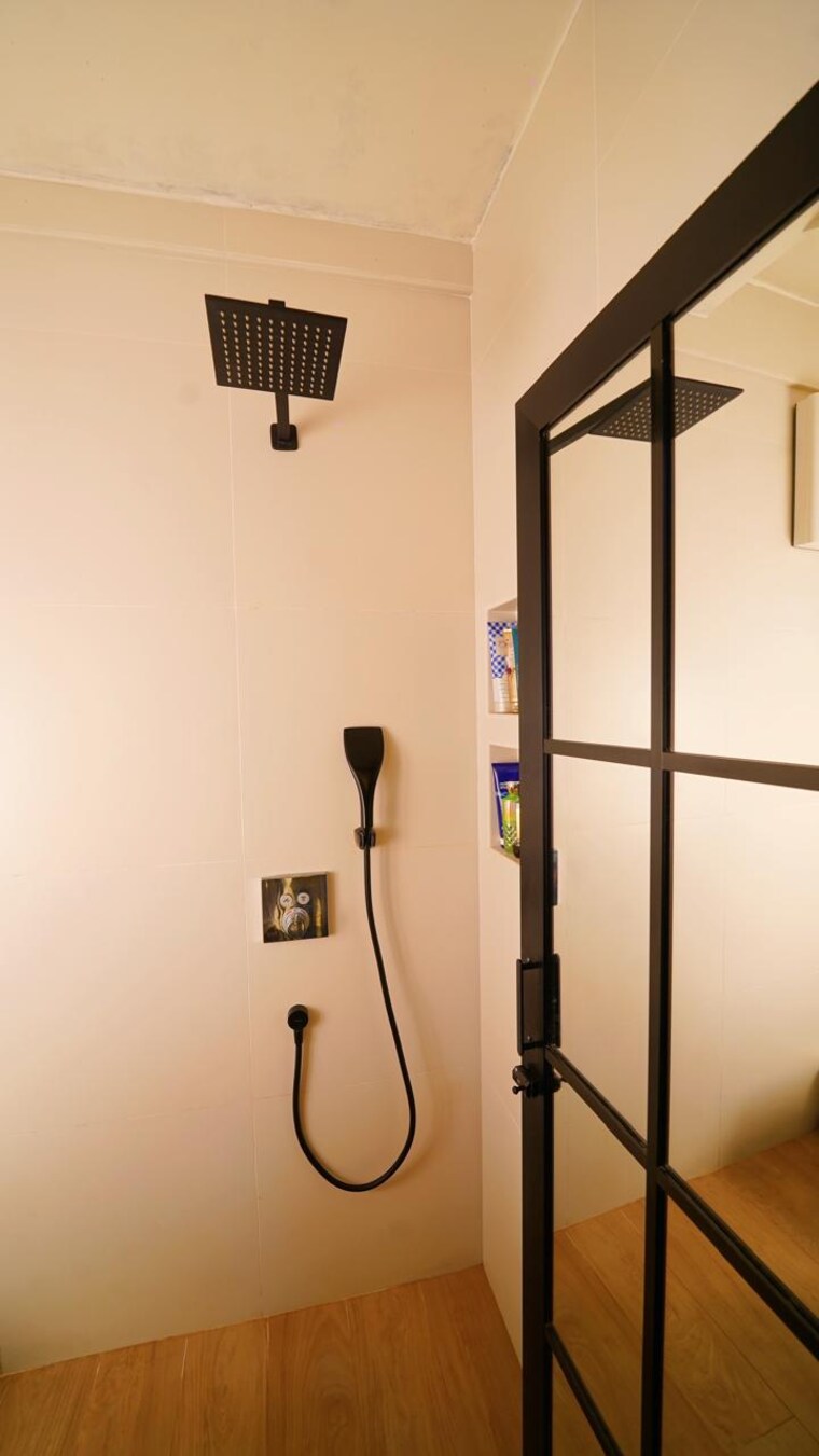 undefined, richa-tower-mulund-east 3 Bedroom 2400 Sq.Ft. Villa In Mulund East Mumbai 9486179