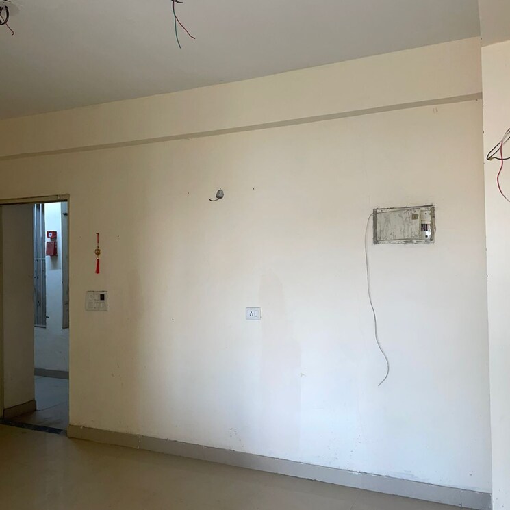 Room, conscient-habitat-residences 3 Bedroom 750 Sq.Ft. Apartment In Faridpur Faridabad 9486188