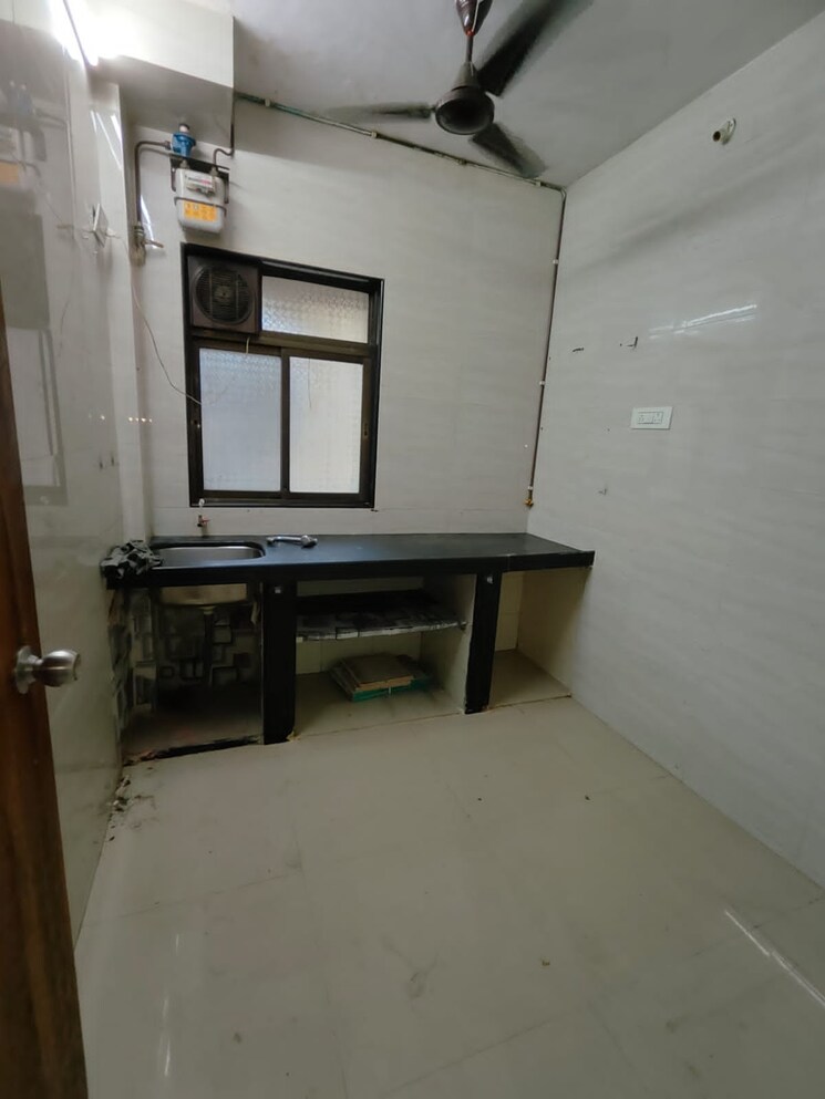 Kitchen, saraf-chaudhary-nagar-chs 1 RK 240 Sq.Ft. Apartment In Kandivali East Mumbai 9486207