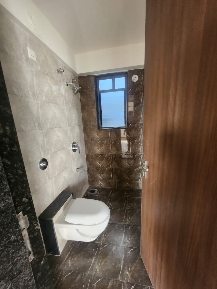 Bathroom, legacy-ilife 2 Bedroom 872 Sq.Ft. Apartment In Nibm Pune 9486211