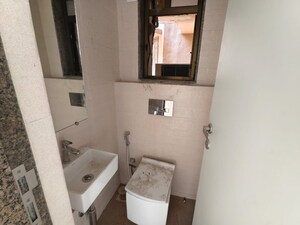 Furnished Amenities in 3 BHK Apartment at Kanakia Silicon Valley, Powai – for Rent