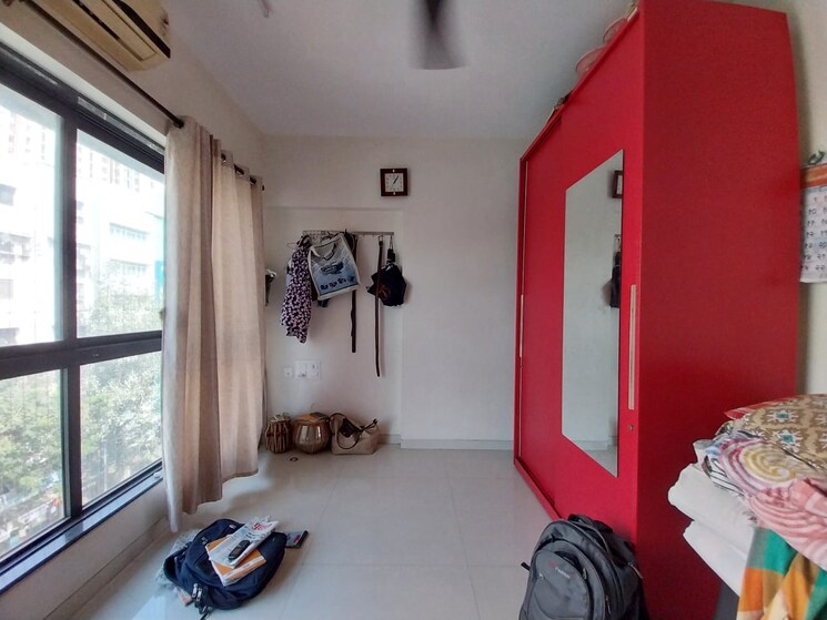 Room, goregaon east 1 Bedroom 422 Sq.Ft. Apartment In Goregaon East Mumbai 9486247