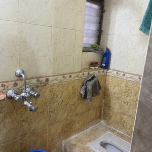 Furnished Amenities in 2.5 BHK Apartment at Gundecha Altura, Dockyard Colony – for Rent