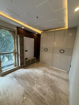 3 BHK Builder Floor For Sale in Shivalik Colony