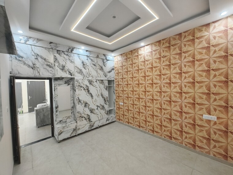 Room, pabhat 2 Bedroom 146 Sq.Yd. Independent House In Pabhat Zirakpur 9486262