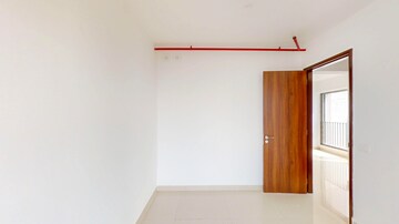 Room in 2 BHK Apartment at Sunteck City Avenue 4, Goregaon West – for Sale