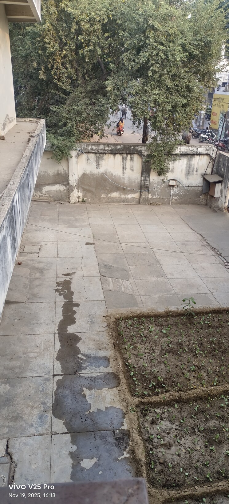 Balcony, khandari Commercial Warehouse 12000 Sq.Ft. In Khandari Agra 9486281