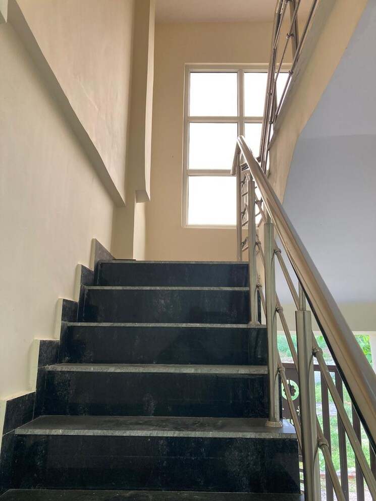 undefined, dadri 2.5 Bedroom 120 Sq.Yd. Villa In Dadri Greater Noida 9486287