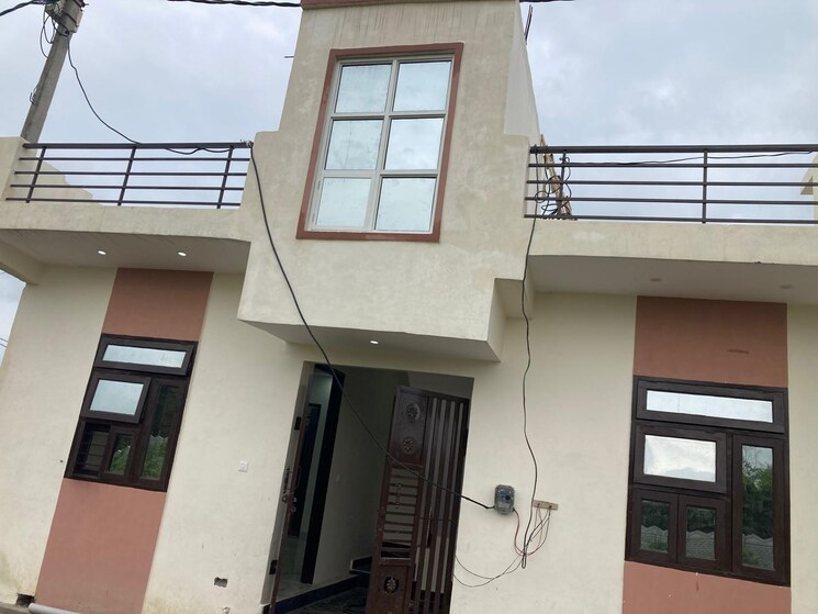 Exterior View, dadri 2.5 Bedroom 120 Sq.Yd. Villa In Dadri Greater Noida 9486287