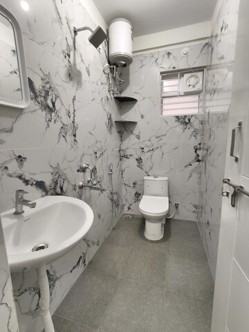 Bathroom in 2 BHK Apartment at Lb Shastri Nagar – for Rent