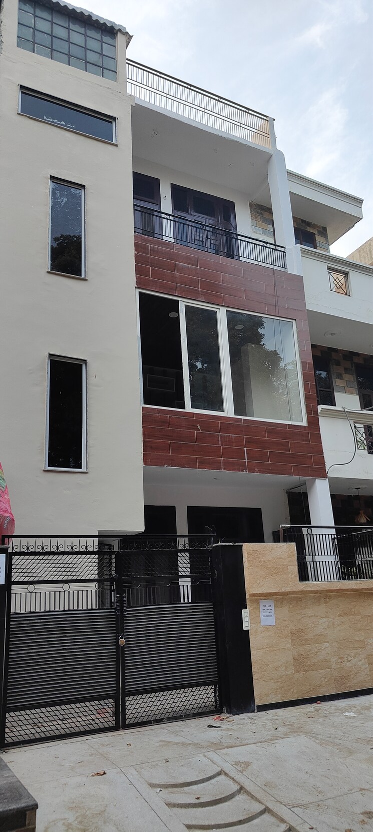 Exterior View, ansal-plaza-sector-23 4 Bedroom 2500 Sq.Ft. Independent House In Sector 23 Gurgaon 9486312