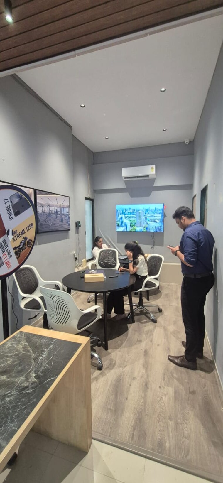 Team Area, shindewadi-building Commercial Shop 280 Sq.Ft. In Dadar East Mumbai 9486315