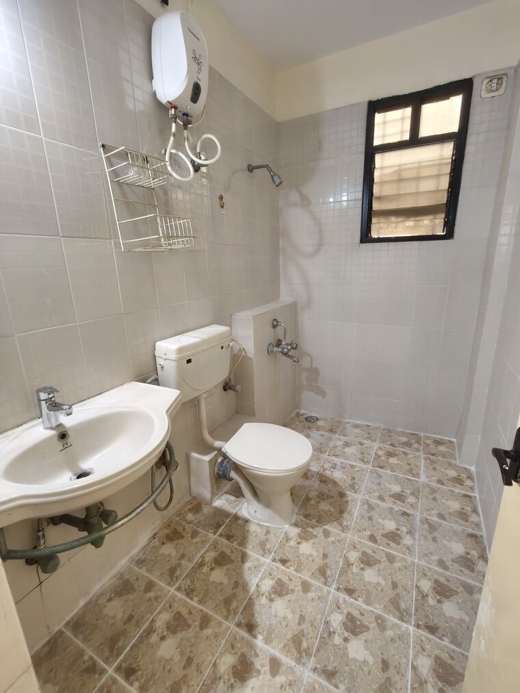 Bathroom, gopalan-royal-palms 2 Bedroom 1350 Sq.Ft. Apartment In Kaggadasapura Bangalore 9486334