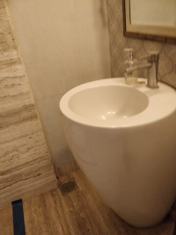 Bathroom in 4 BHK Apartment at Defence Colony – for Rent