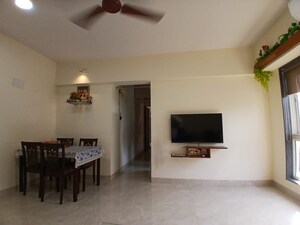 Living Room in 2 BHK Apartment at Vile Parle East – for Rent
