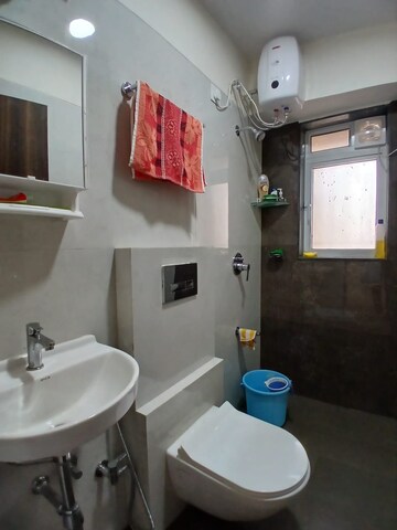 Attached Bathroom in 2 BHK Apartment at Vile Parle East – for Rent