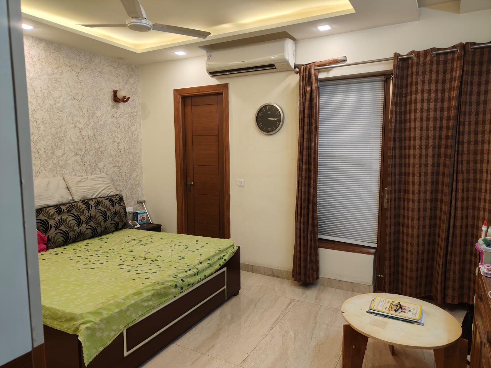2.5 BHK Apartment For Sale in Bptp Park Floors I