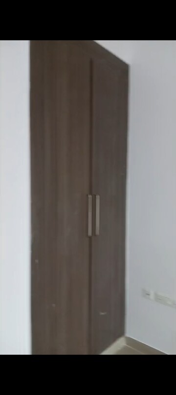 Furnished Amenities in 2 BHK Apartment at Saya Zion, Sector 4 Greater Noida – for Rent