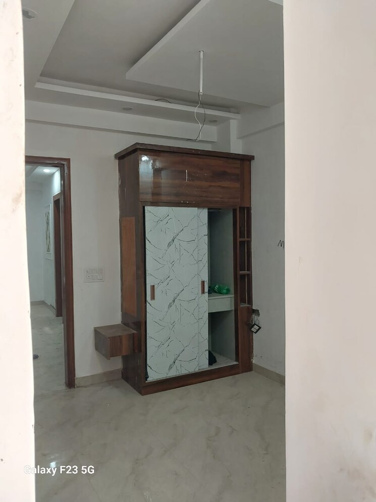 Room, dmd-hometech-awas-yojna 2 Bedroom 1055 Sq.Ft. Apartment In Sector 73 Noida 9486379