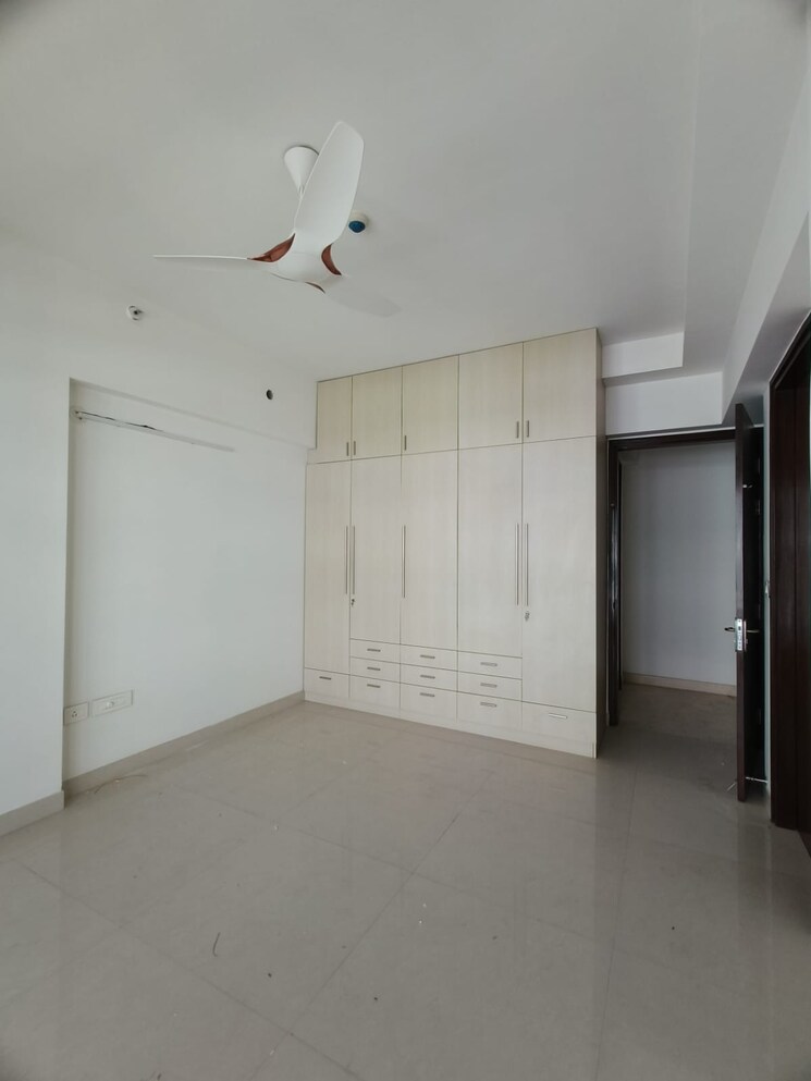Room, godrej-platinum-hebbal 3 Bedroom 2900 Sq.Ft. Apartment In Hebbal Bangalore 9486429