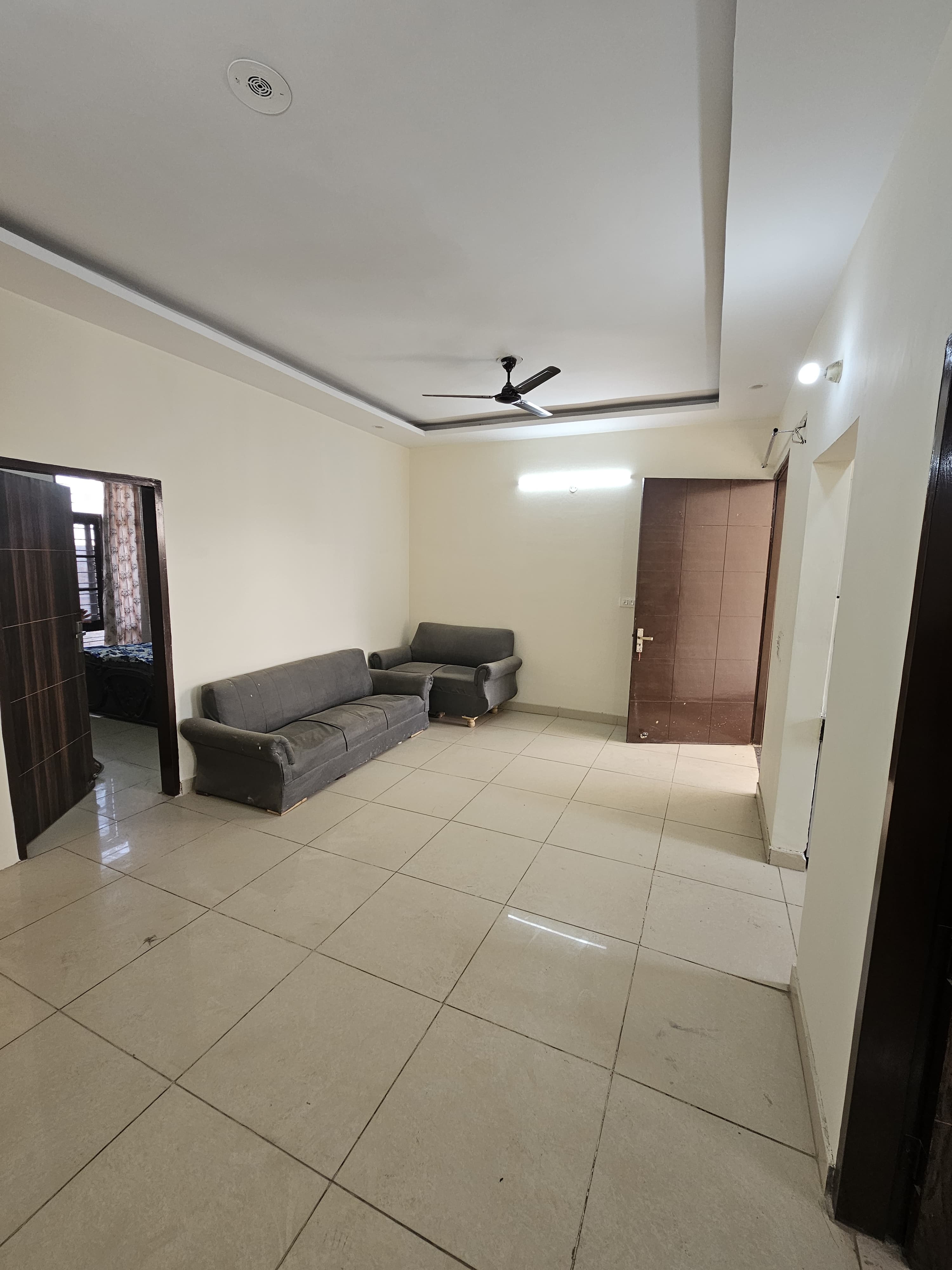 4 BHK + Servant Room Apartment For Sale in DLF The Belvedere Park