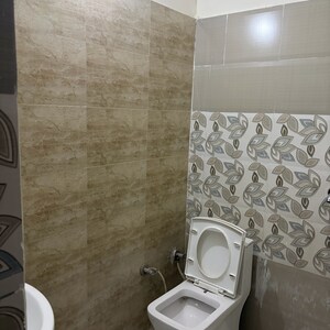 Bathroom in 1.5 BHK Apartment at Jaipuria Sunrise Green, Vip Road – for Rent