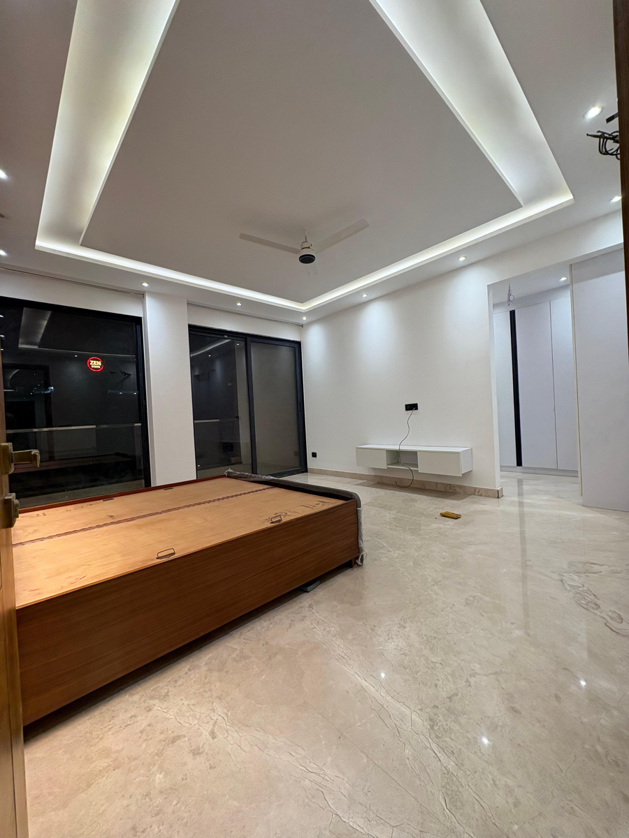 4 BHK + Servant Room Builder Floor For Rent in Sector 43 Gurgaon