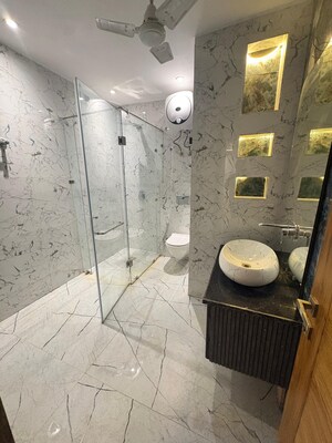 Bathroom in 4 BHK Builder Floor at Sector 43 – for Rent